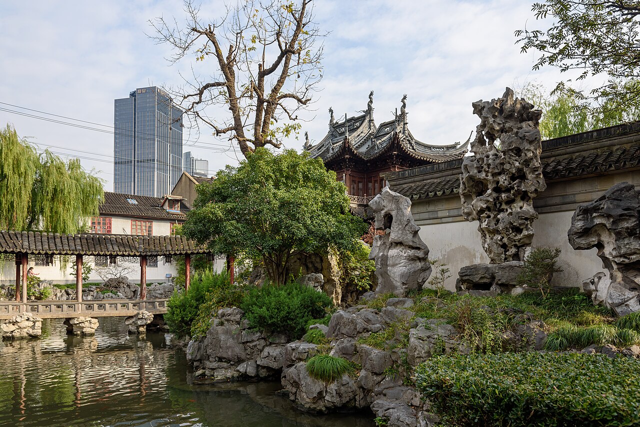 Pasar Taman Yu di sebelah Kuil Dewa Kota, Shanghai