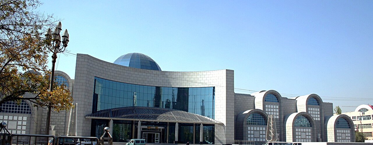 Las modernas salas del Museo Regional de Xinjiang